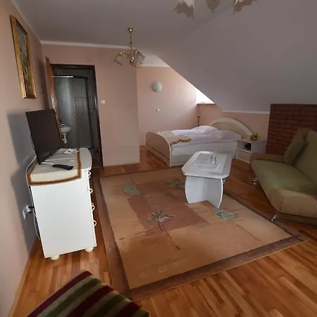 Μοτέλ Za Grosik